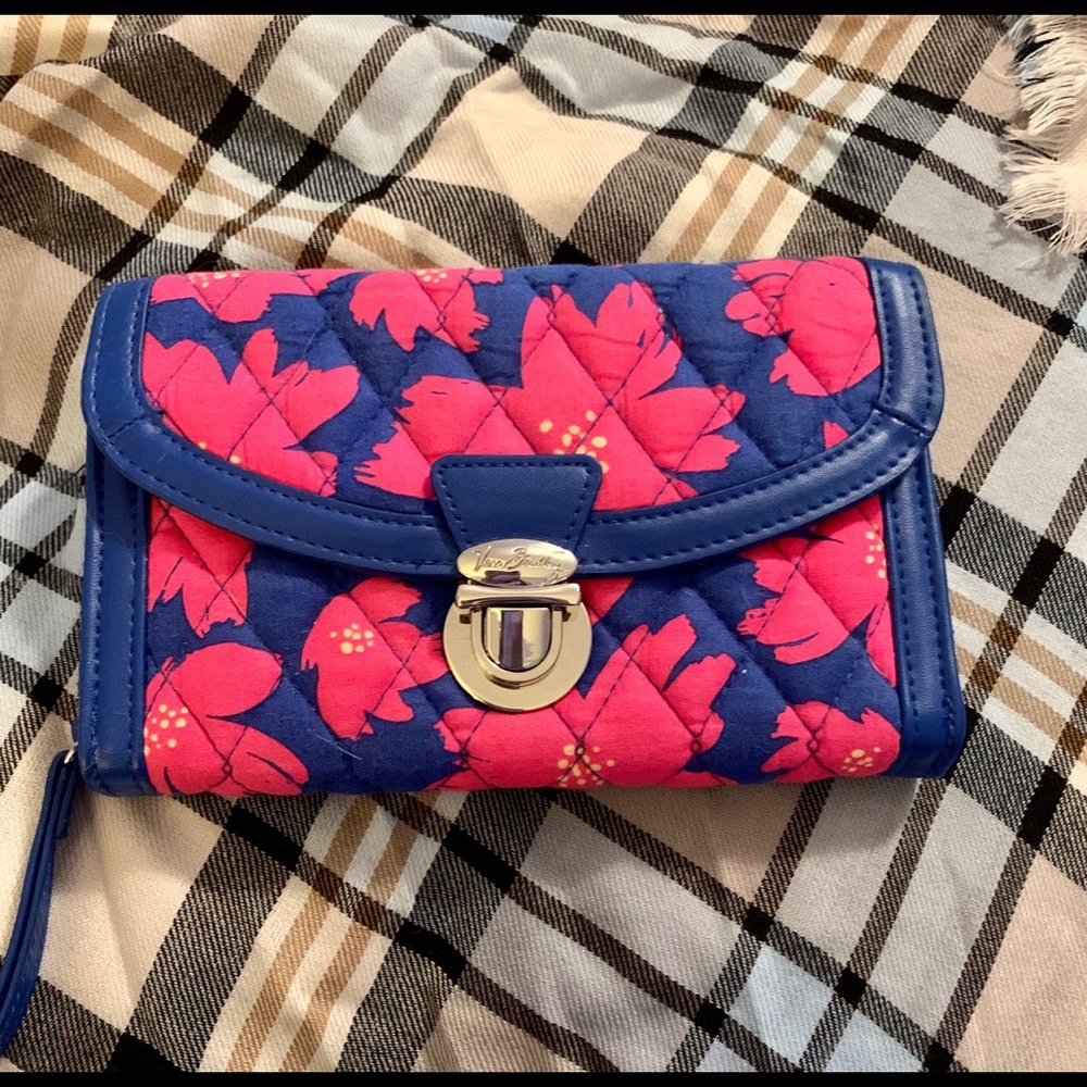 Vera Bradley Retired Art Poppies Turn lock Wallet